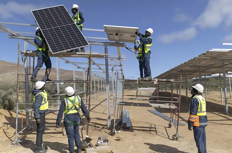 Solar Farms up to <br>1GW